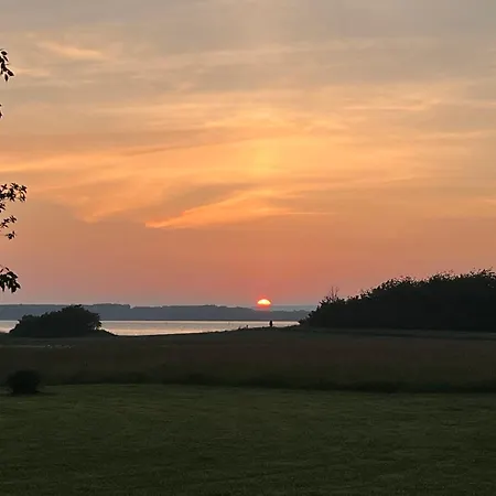 Eilandr Am Ufer 8 & Am Ufer 14 Vaschvitz